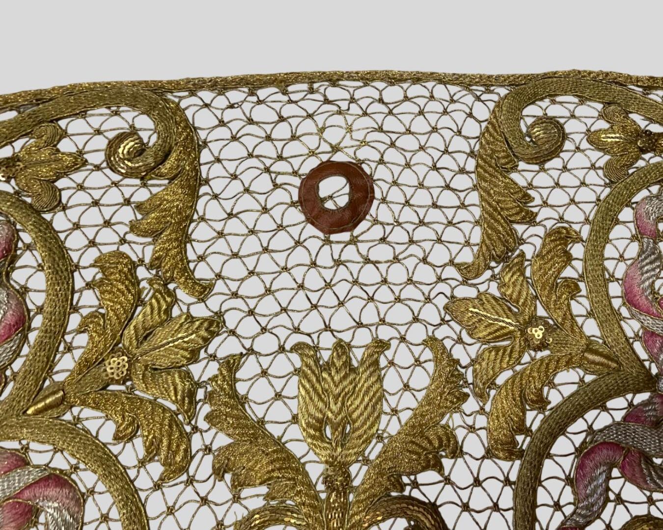 Toca de sobremanto de Mª Stma. de la Esperanza (Córdoba)